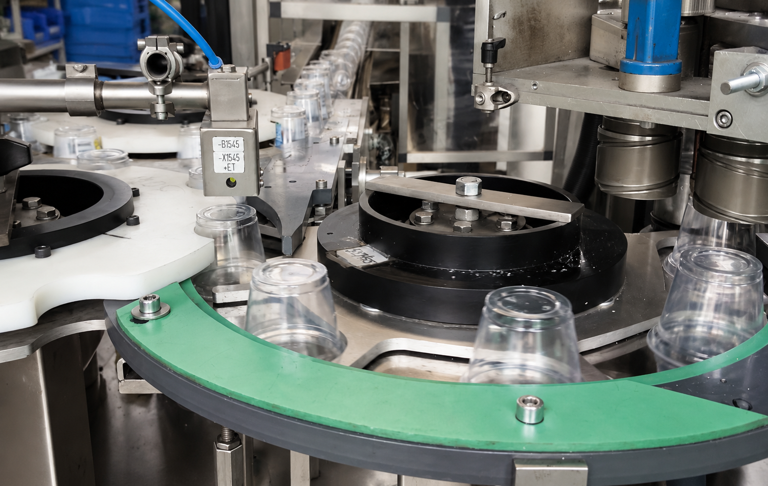 Off-Mould Labelling
